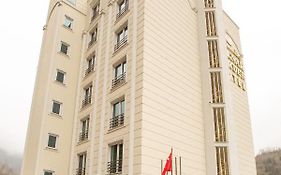Jolnar Garden Maçka 3*